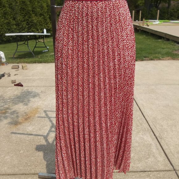 NWOT VINCE CAMUTO PINK PRINT PLEATED SKIRT XL - Picture 1 of 1
